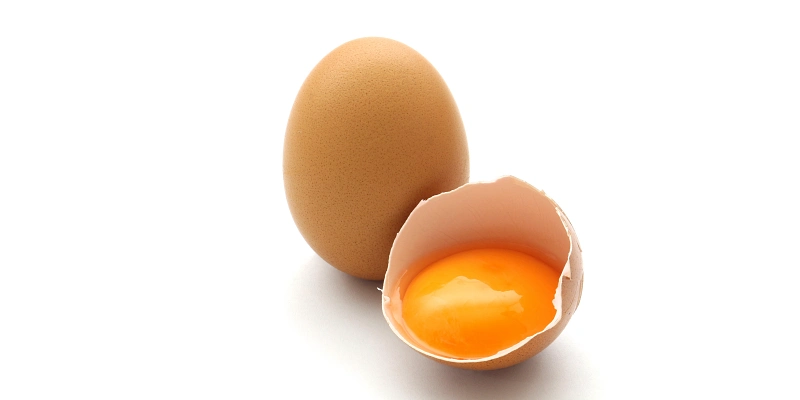 Huevo y yema de huevo